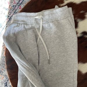 Lululemon scuba joggers